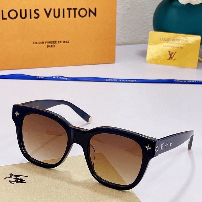 Louis Vuitton Sunglasses Top Quality LVS00466